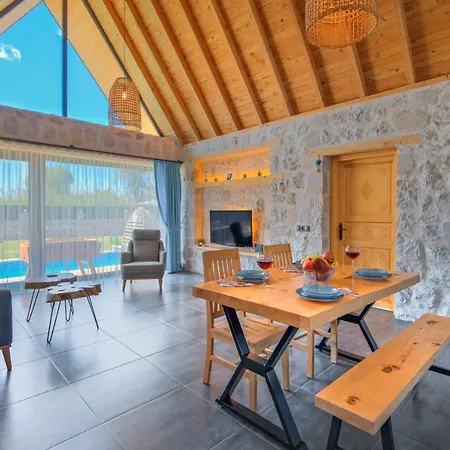 Melisa Homes Turkey 别墅 费特希耶